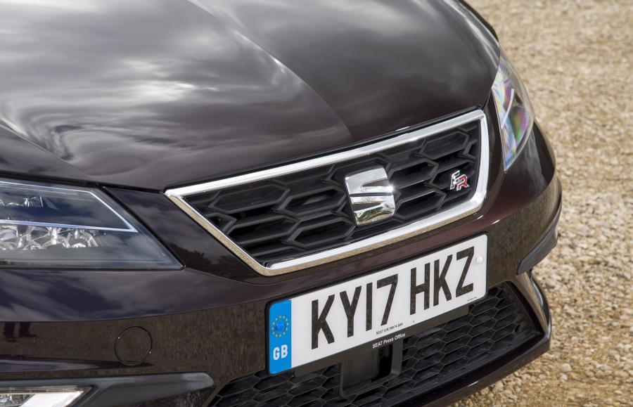Детали экстерьера Seat Leon SC FR 2017 года  (UK) (фото 5 из 31)